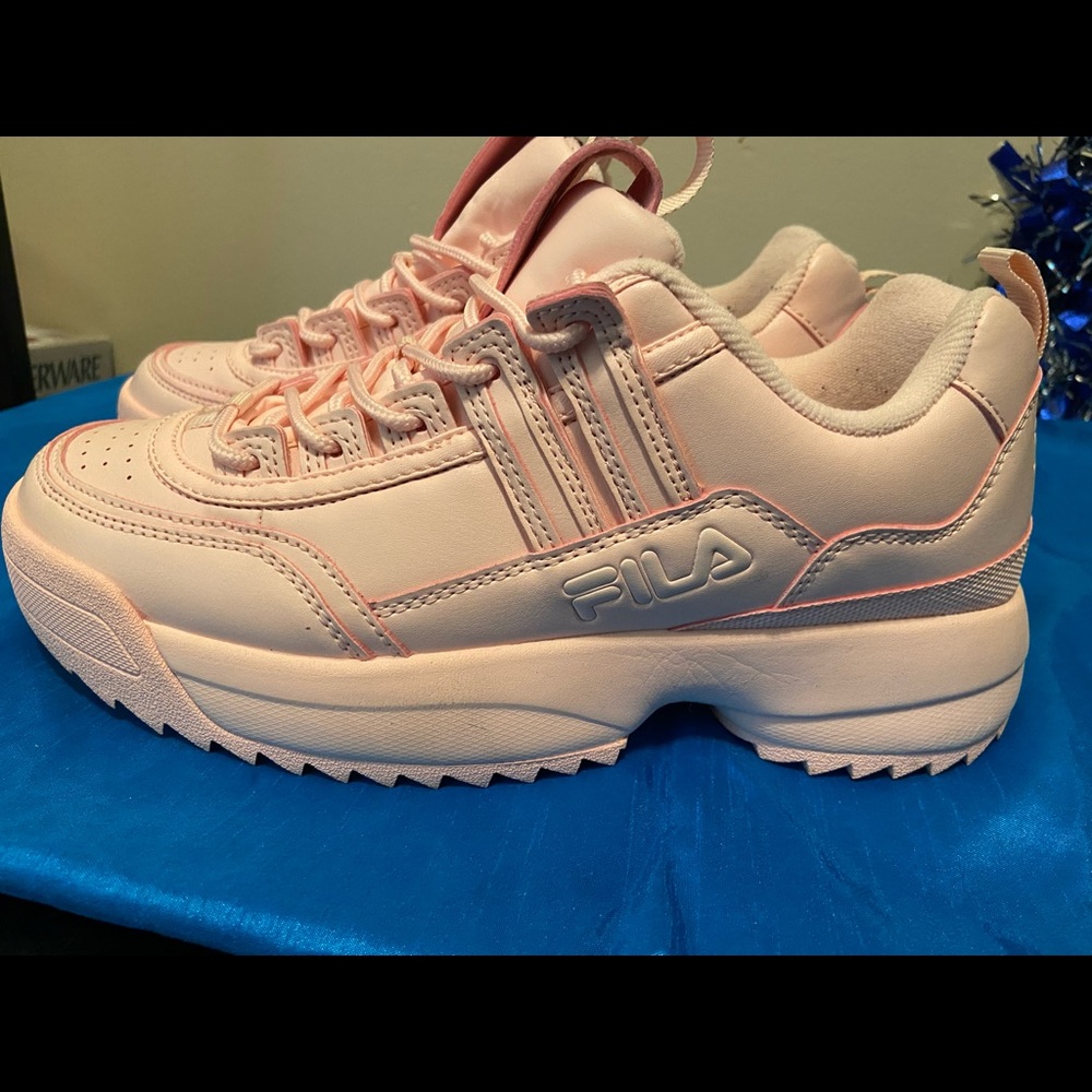 Pink Fila tennis shoes, size 8.5